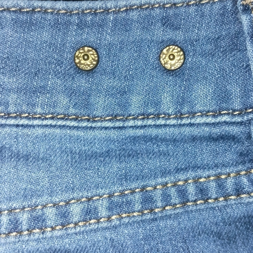 CAbi #751 Brett Boyfriend Medium Wash Jeans Size 6 - Picture 2 of 7